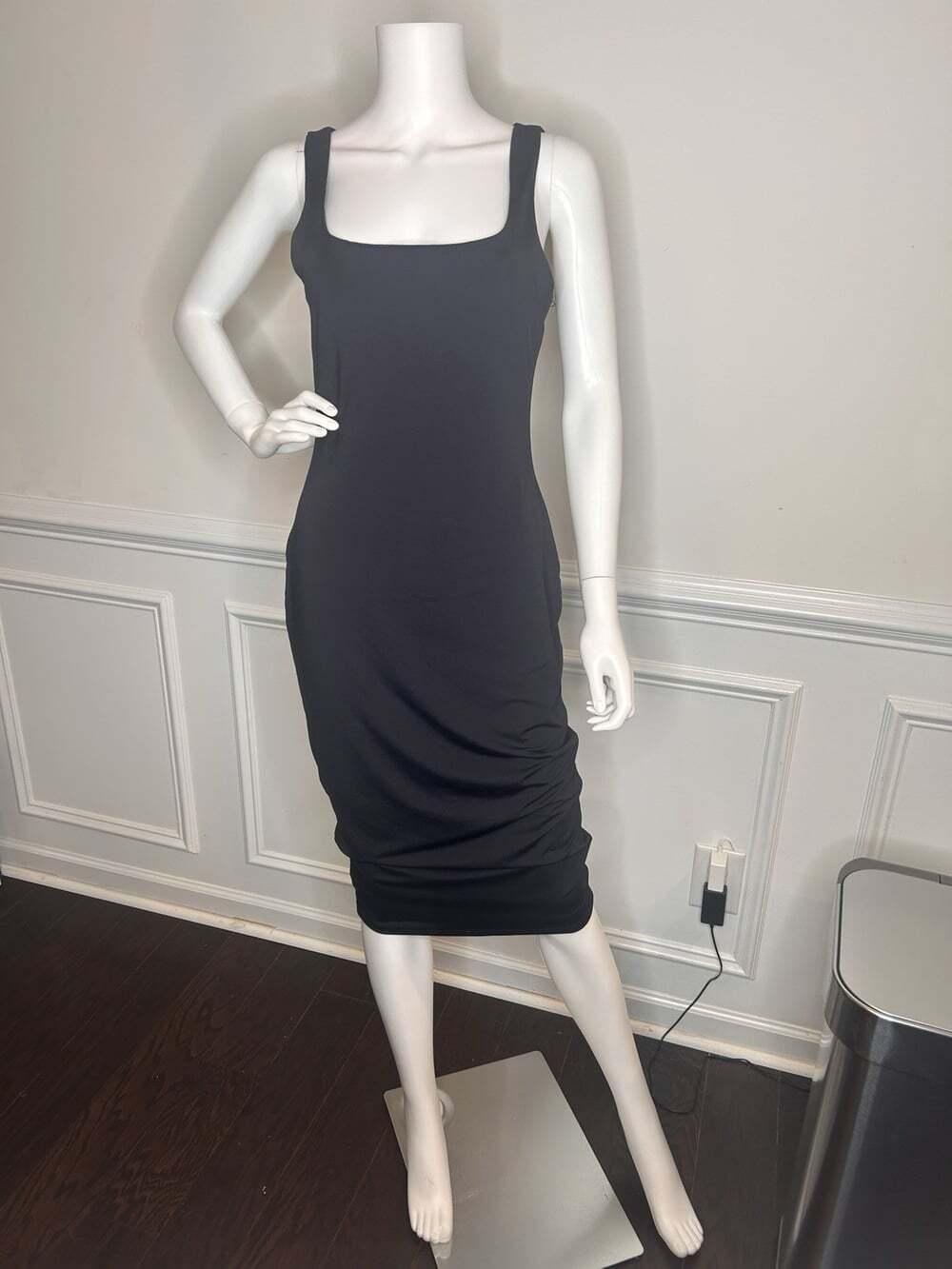 Forever 21 Women’s Black Tank Dress, Large - Picture 1 of 6